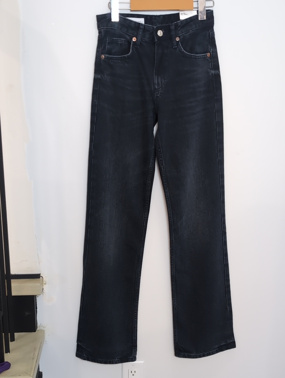 ZARA | Women's Faded Black Mid-Rise Full Length Wide Leg Jeans